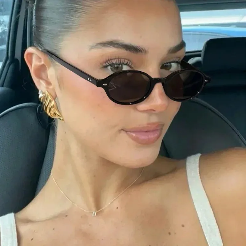 Sunglasses Uv400 - نظارات شمسية صغيرة بيضاوية الشكل بتصميم