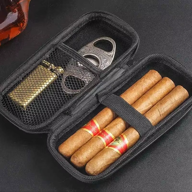 حافظة سيجار محمولة تتسع لـ 6 س - مراجعة Premium Cigar Case وسعره