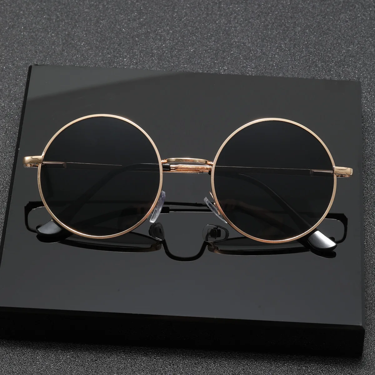نظارات شمسية نسائية صغيرة مستد - مراجعة Sunglasses Uv400 وسعره