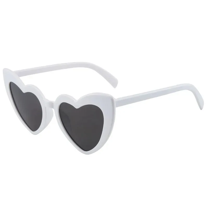 نظارات شمسية بتصميم قلب أبيض ك - مراجعة Sunglasses Uv400 وسعره