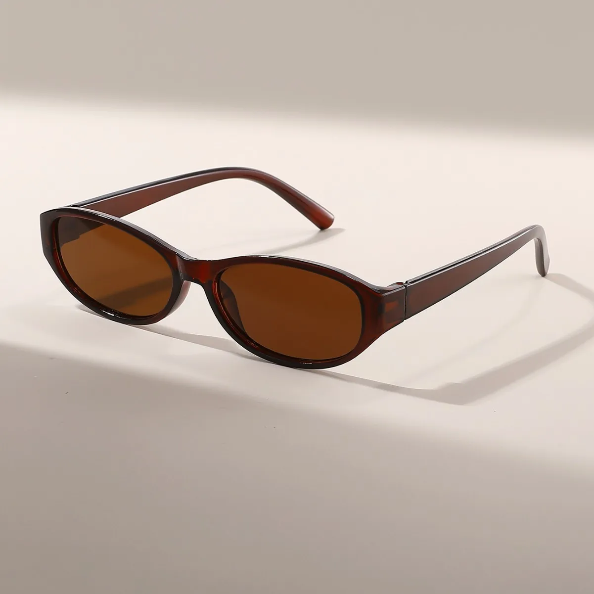 نظارات شمسية بيضاوية عتيقة الط - مراجعة Sunglasses Uv400 وسعره