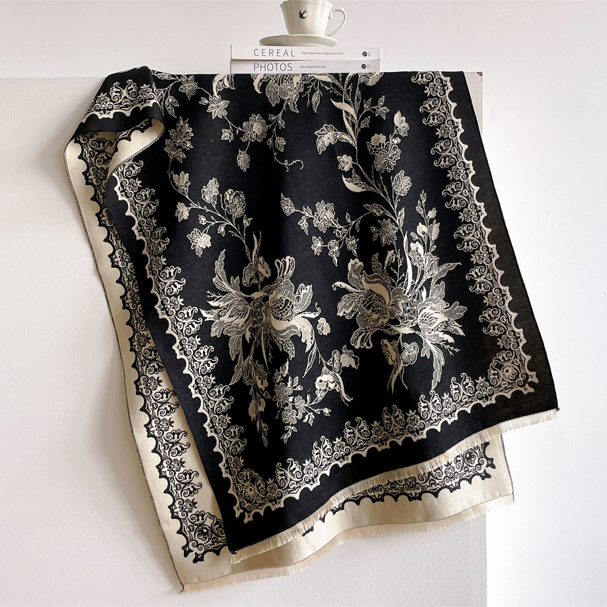 وشاح نسائي من الكشمير الصناعي  - مراجعة Cashmere Scarf وسعره